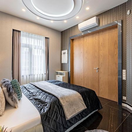 Luxury Royal Central Apartment By Prestige Homes Βουδαπέστη Εξωτερικό φωτογραφία